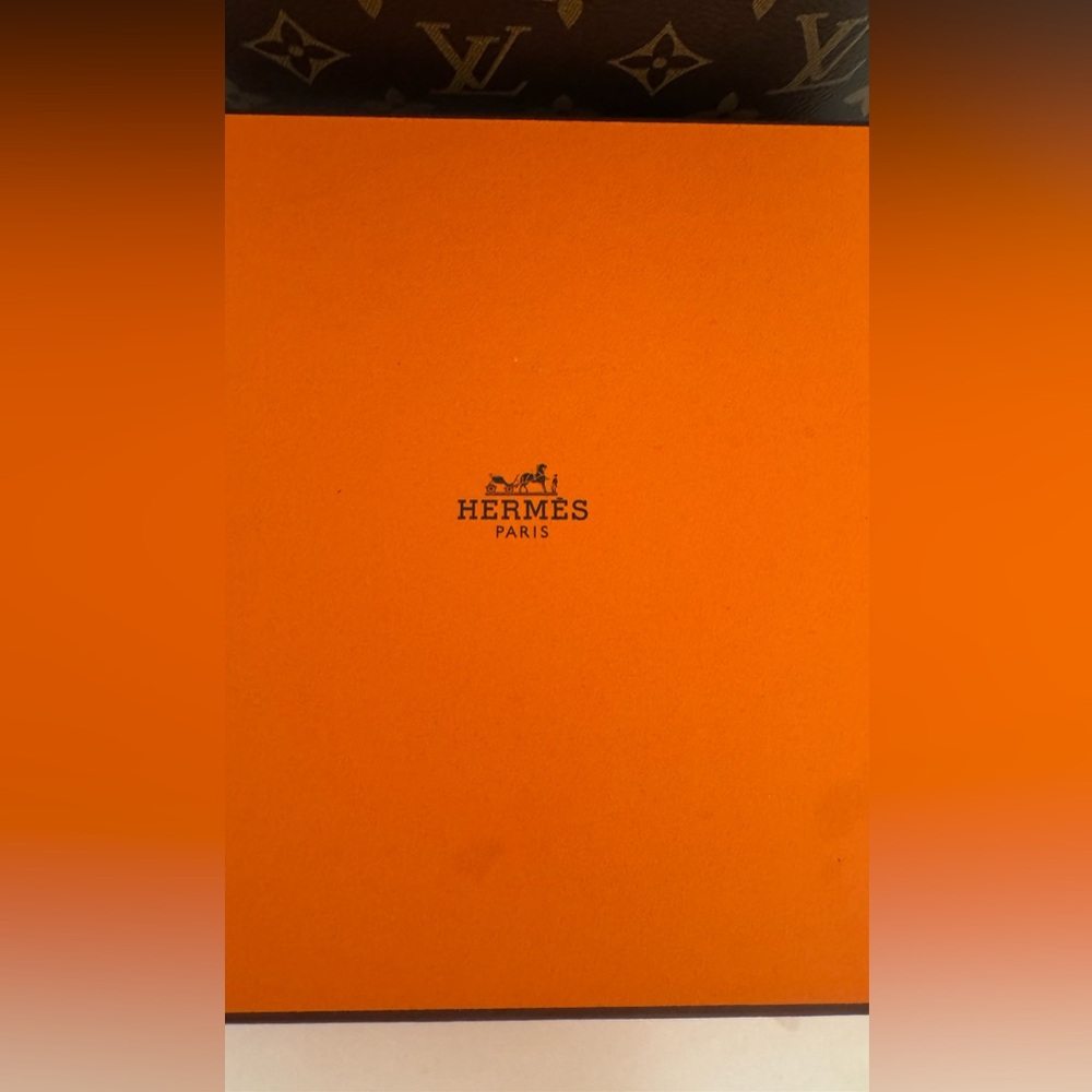 Classic Orange Hermes Small Thin Box - Picture 2 of 5